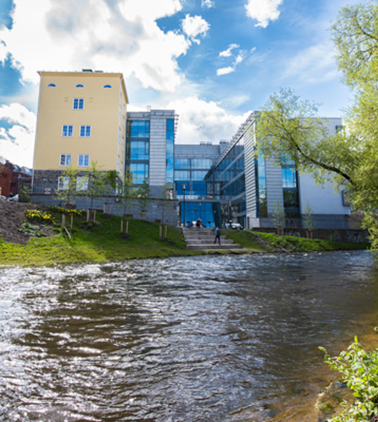 Elvebakken ligger vakkert ved Akerselva