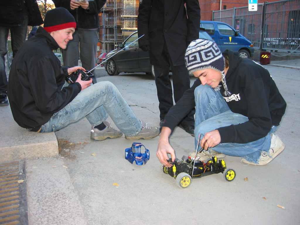 El programmering fjernstyrt bil