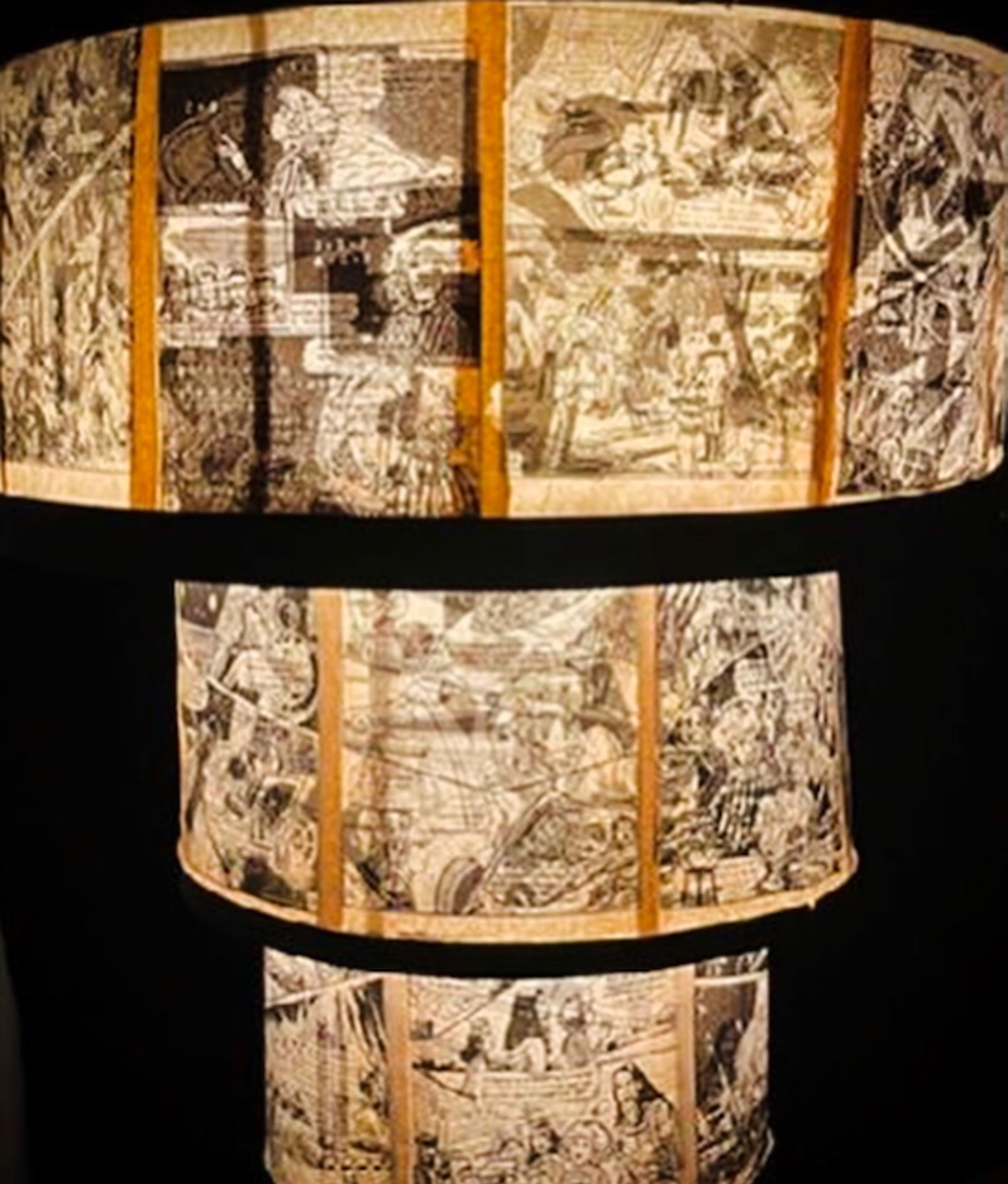 et nærbilde av en bok et nærbilde av en bok