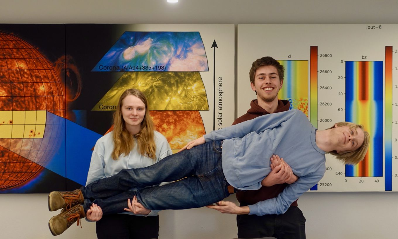 Mina, Fredrik og Emil finalister i Norsk Astronomiolympiade 2023