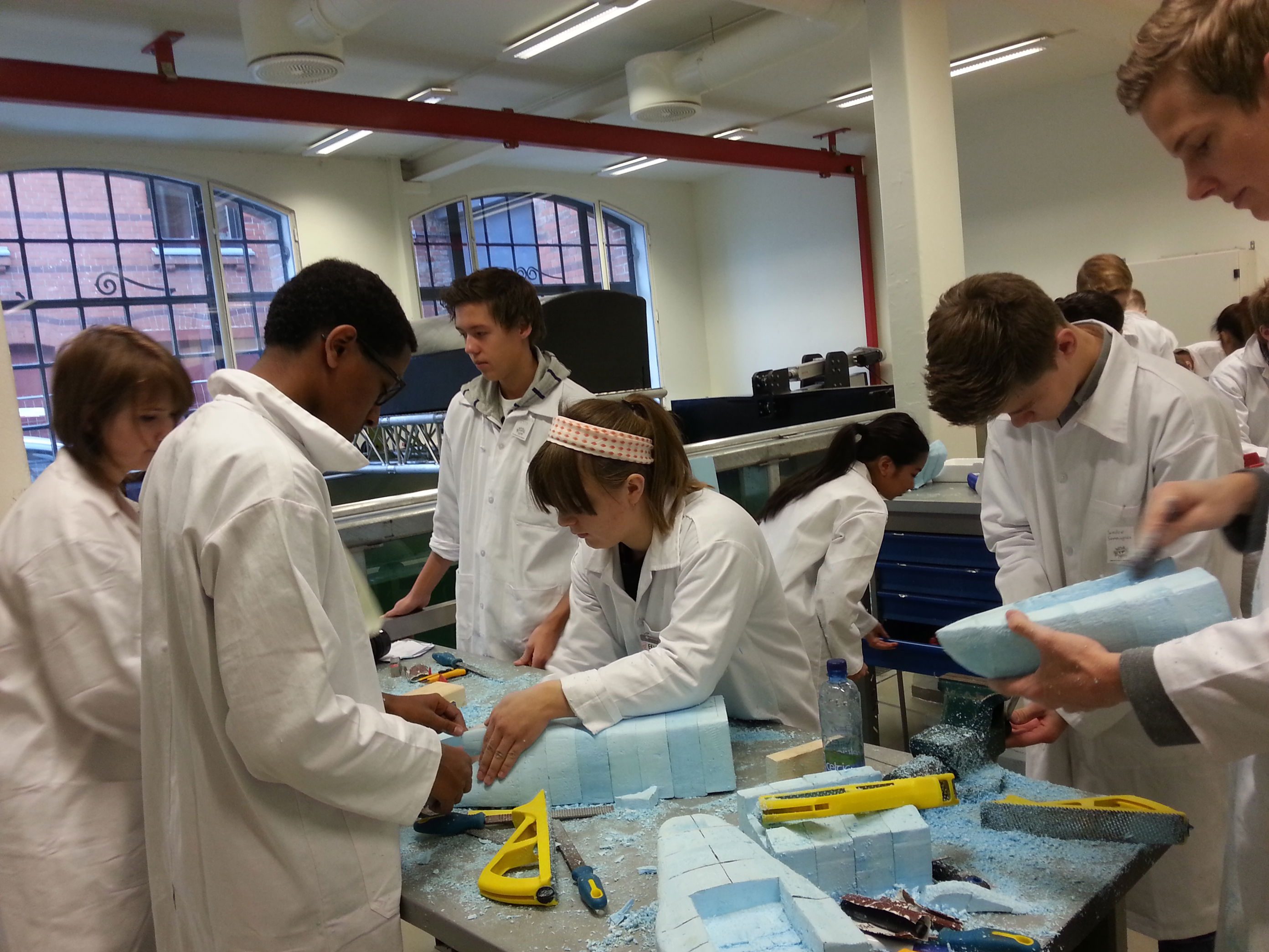 båtbygging til bølgetanken